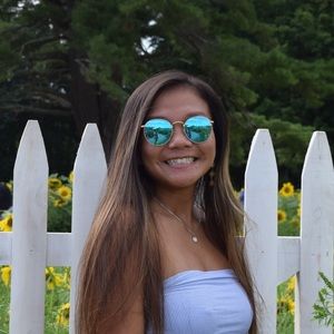 Meet your Posher, Keziah